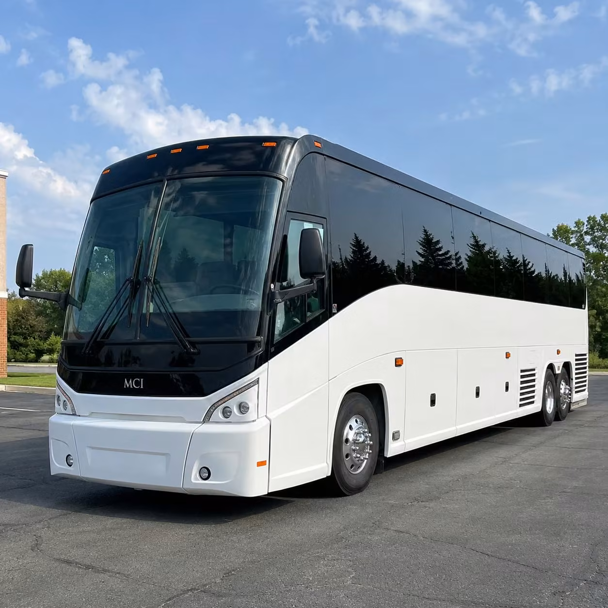ocala horse country groups travel in style with long distance charter bus rentals