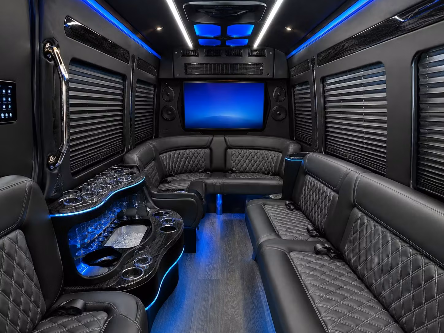 ocalacharterbuscompany com can connect you with bus rentals for college sports travel between ocala and gainesville